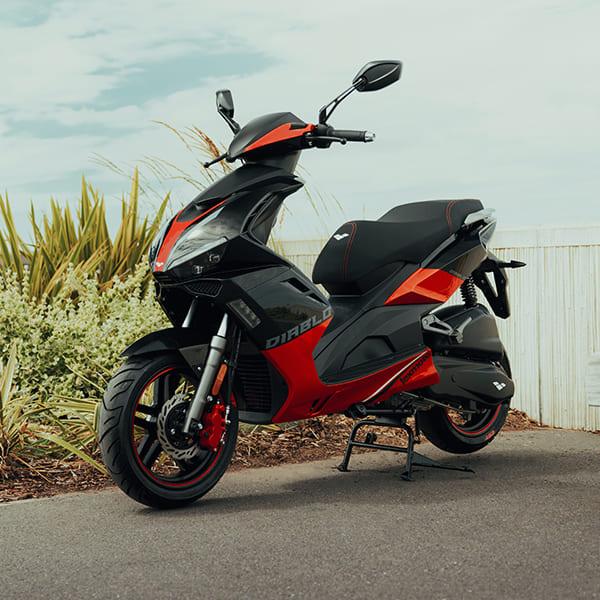 Lexmoto Diablo 125cc Euro Learner Legal Scooter 2025 £1959